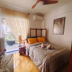  Δωμάτια σε οικογενειακή κατοικία Private In A Shared Flat Ελλάδα