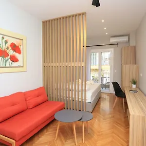 Kyana Downtown Διαμέρισμα